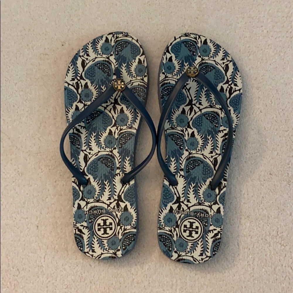 tory burch thin flip-flop!